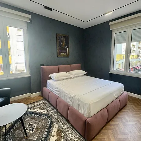 Apartment Fm Urban *